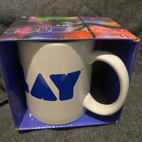 ColdPlay 2011 Mug - Picture 3 of 5